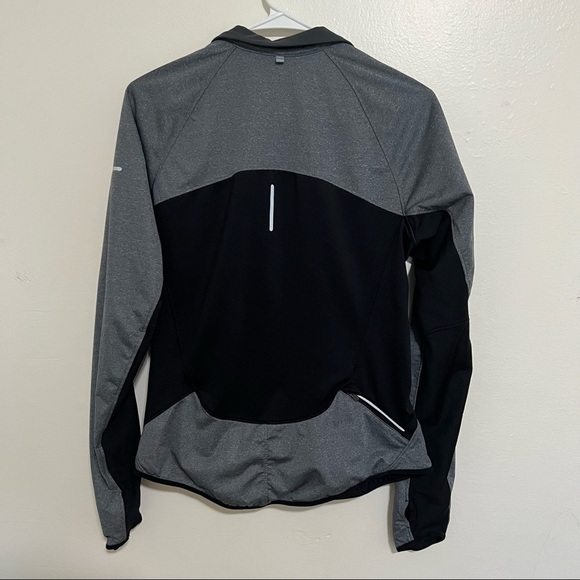 Nike zip up jacket - Picture 9 of 9